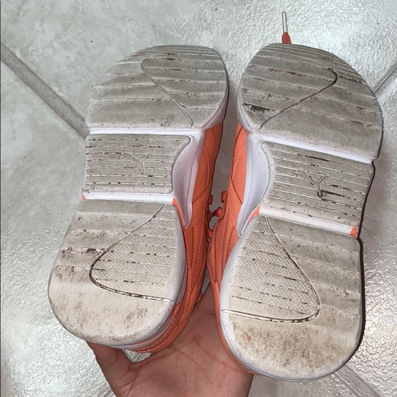 Puma shoes - Picture 5 of 6